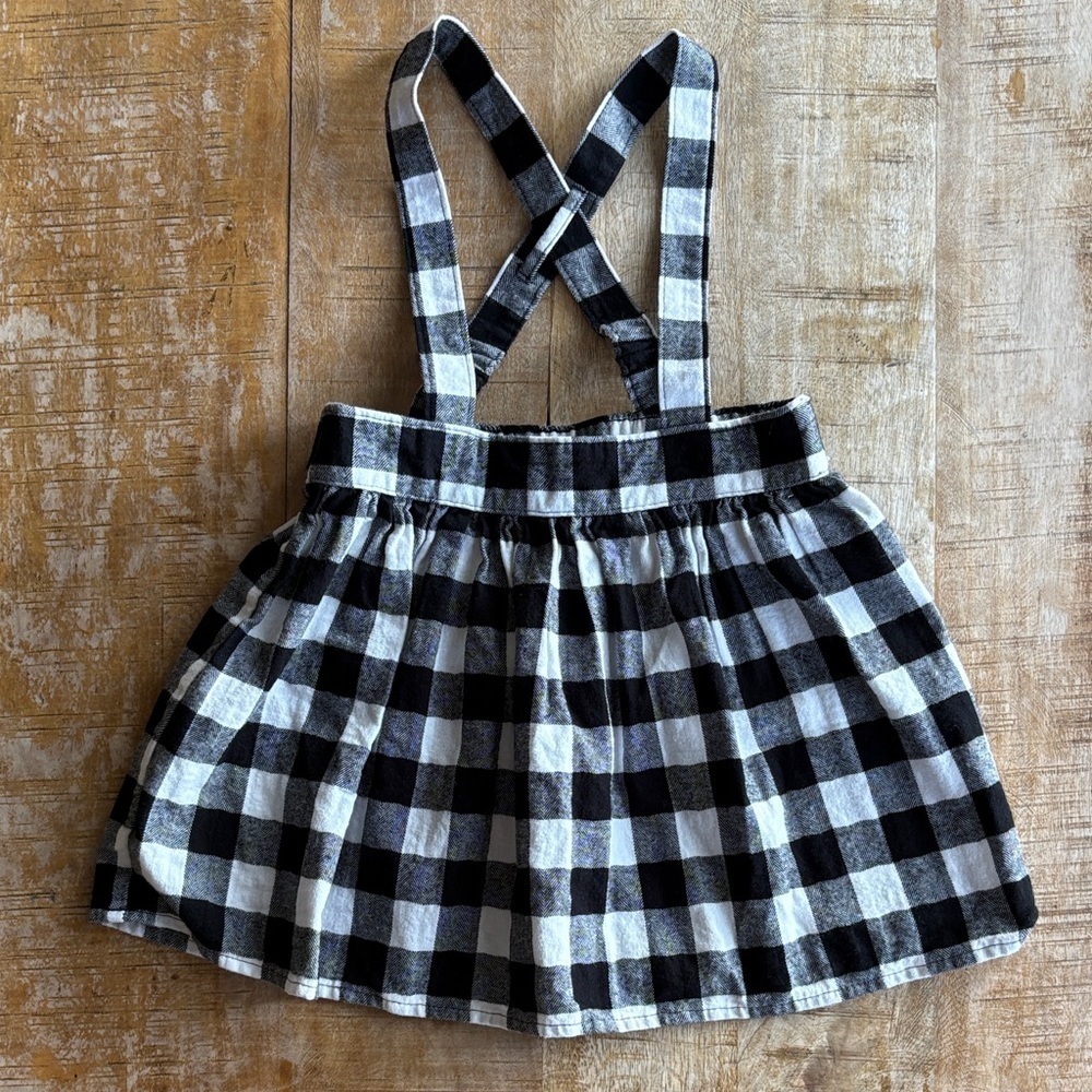 Cat & Jack Black and White Plaid Skirt 4t